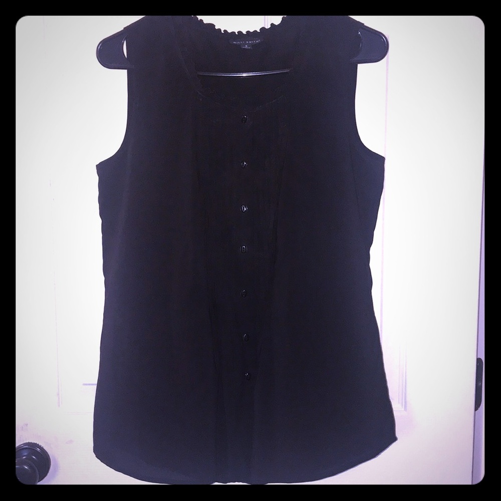 Sleeveless blouse